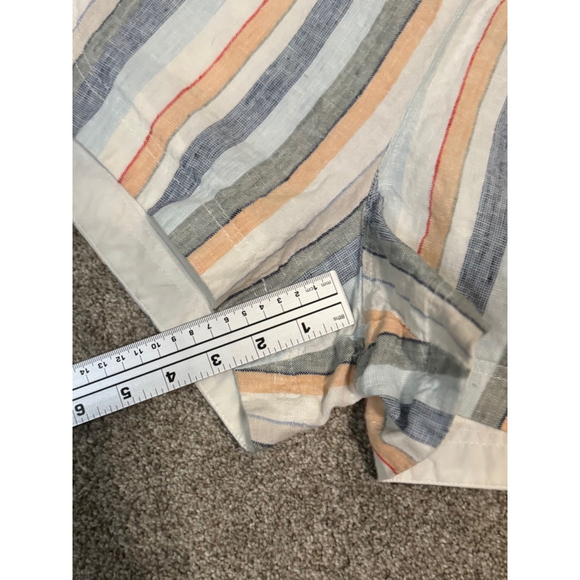 Women's Athleta Shorts, Size 10, Linen Stripe - Picture 10 of 10
